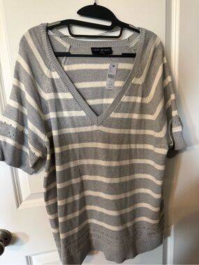 Lane Bryant Gray and Cream Striped V-Neck Knit Top 18/20